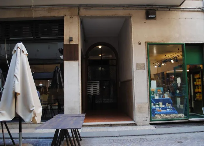 Dreaming Piazza Erbe Rooms Pensjonat Werona